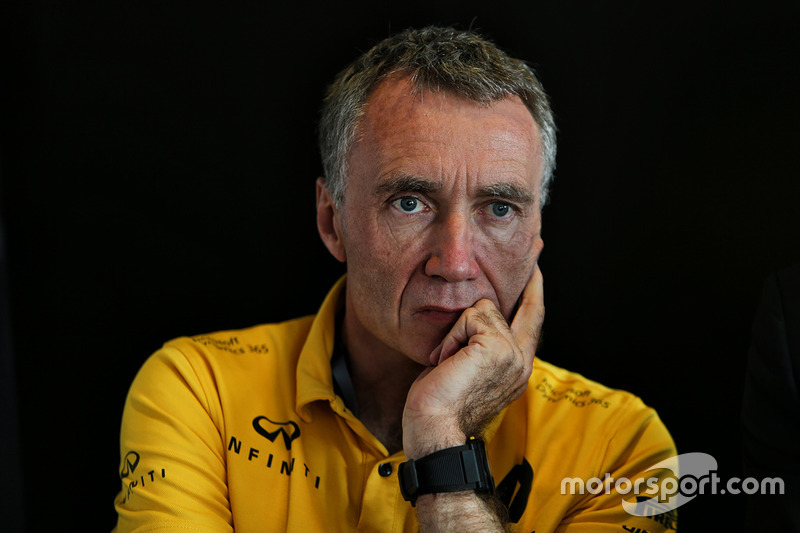 Bob Bell, directeur technique de Renault Sport F1 Team, lors d'une table ronde médiatique.