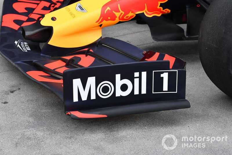 Plaque d'extrémité d'aile avant du Red Bull Racing RB15