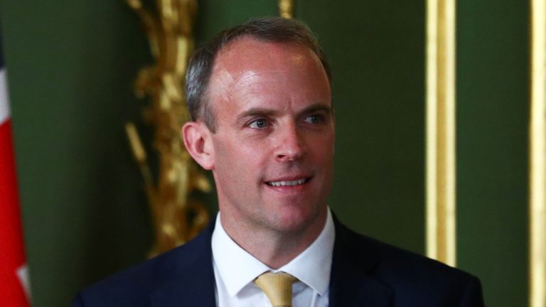 Le ministre des Affaires étrangères Dominic Raab lors d'une conférence de presse à Lancaster House, dans le centre de Londres