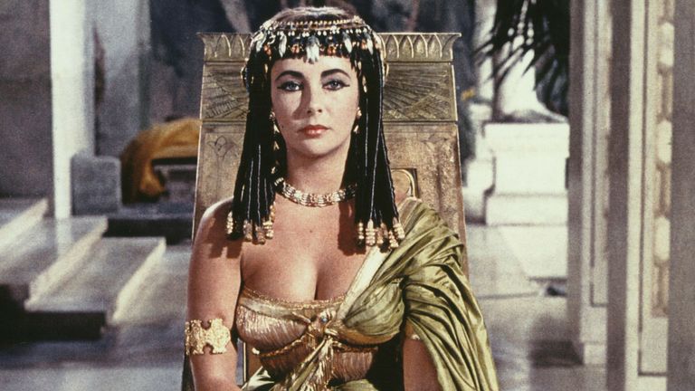 Elizabeth Taylor à Cléopâtre.  Pic: 20th Century Fox