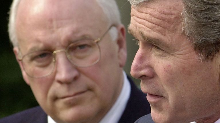 George W Bush et Dick Cheney en 2002