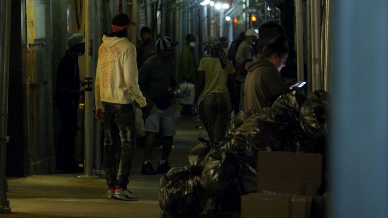 Les habitants de Manhattan se sont plaints de nouveaux complexes d'abris pour sans-abri