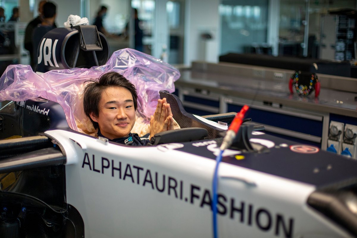 Yuki Tsunoda, Alpha Tauri, ferrure de siège 