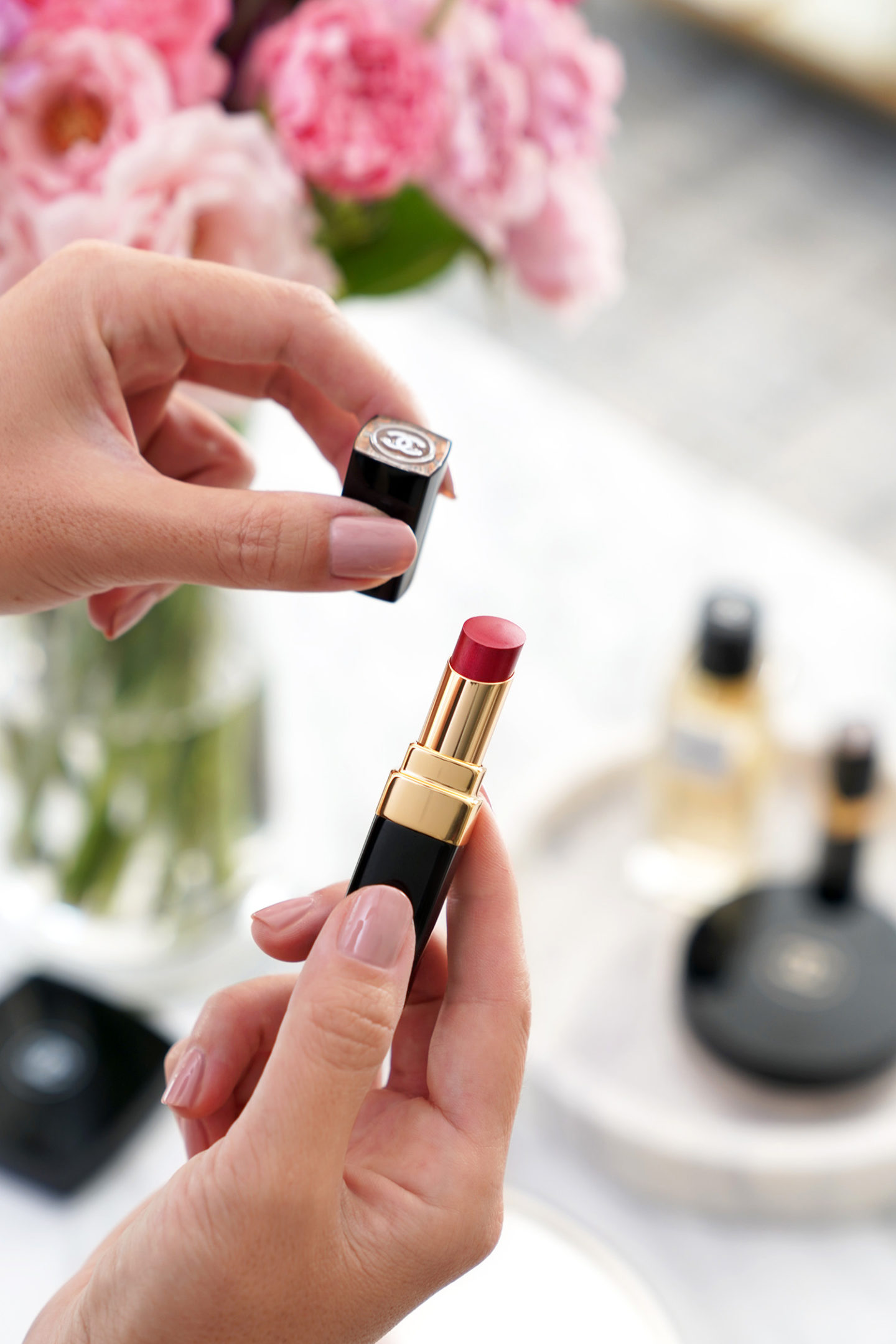 Chanel Black Friday 2020 Rouge Coco Flash dans Coco Club | Le Lookbook Beauté