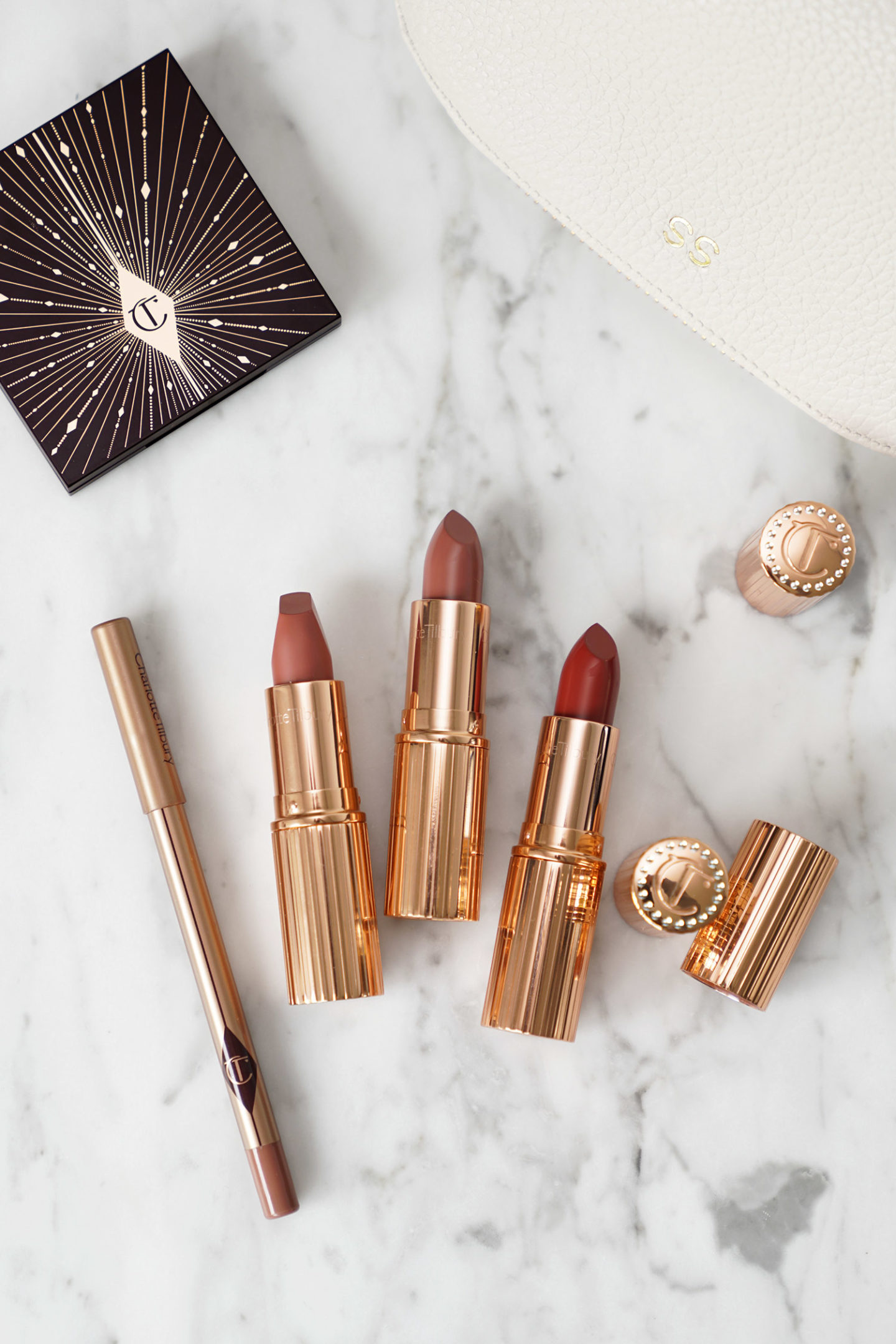 Charlotte Tilbury Super Nude, Super You, rouges à lèvres Super Starlet