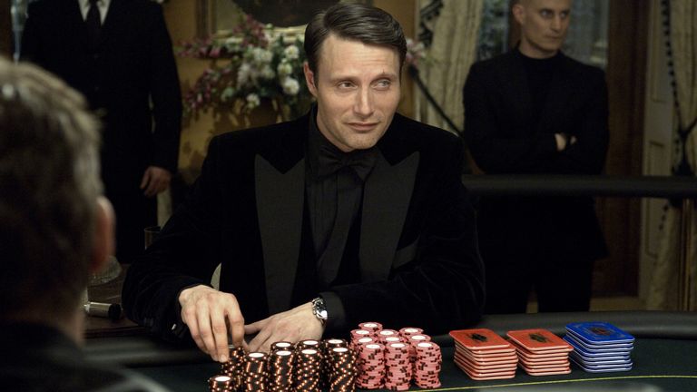 Mads Mikkelsen comme Le Chiffre dans Casino Royale.  Pic: Eon / Danjaq / Sony / Kobal / Shutterstock
