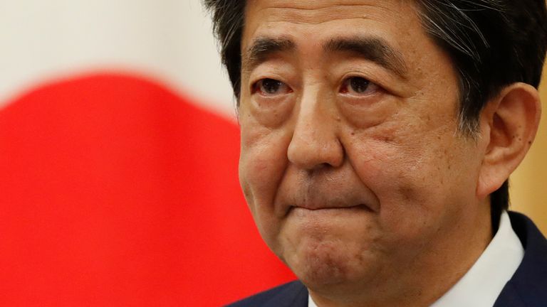 Le Premier ministre japonais Shinzo Abe s'exprime lors d'une conférence de presse à Tokyo, Japon, le 25 mai 2020. REUTERS / Kim Kyung-Hoon / Pool