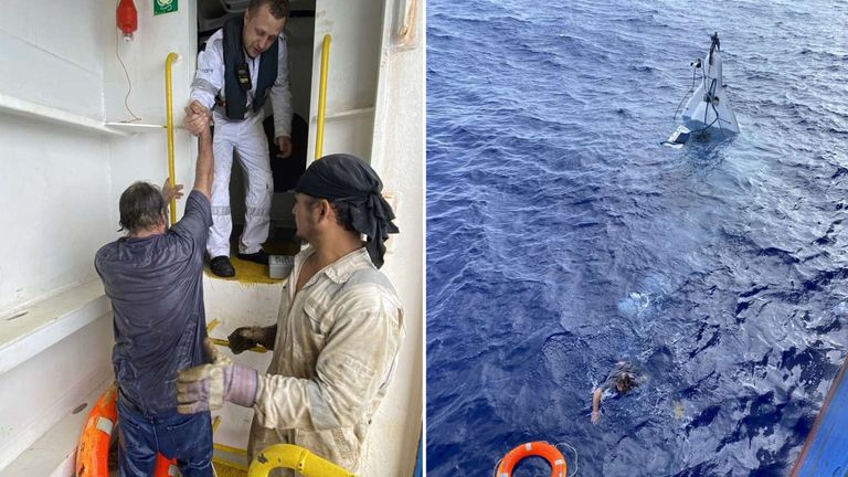 Le marin disparu a été sauvé par le bateau motorisé Angeles.  Pic: Garde côtière américaine du sud-est
