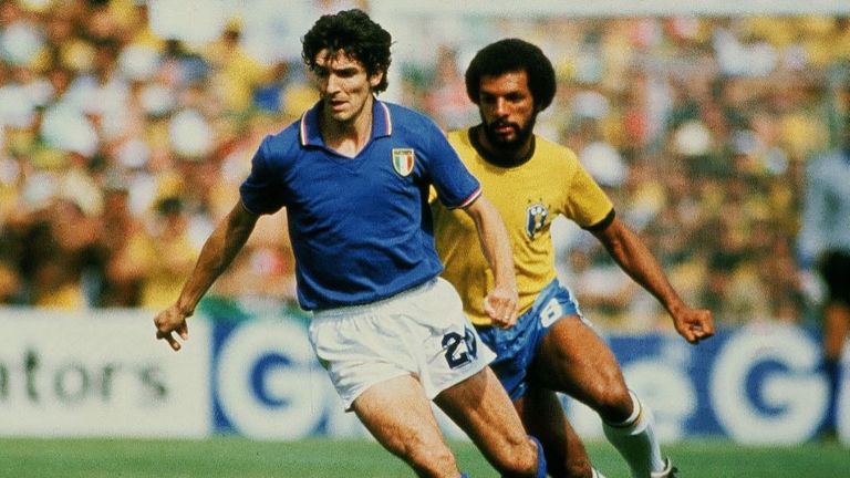 L'attaquant italien devenu expert Paolo Rossi est décédé à 64 ans