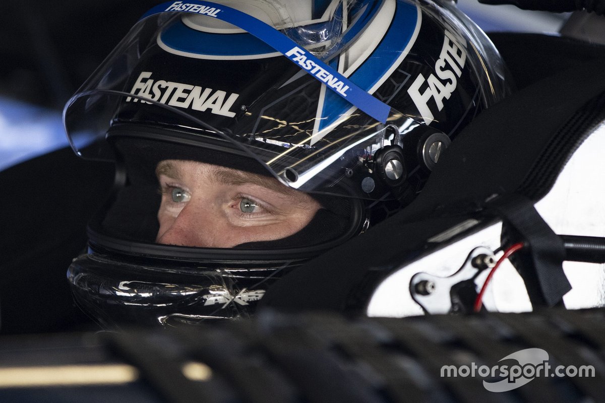 Chris Buescher conduit la voiture NASCAR Next gen
