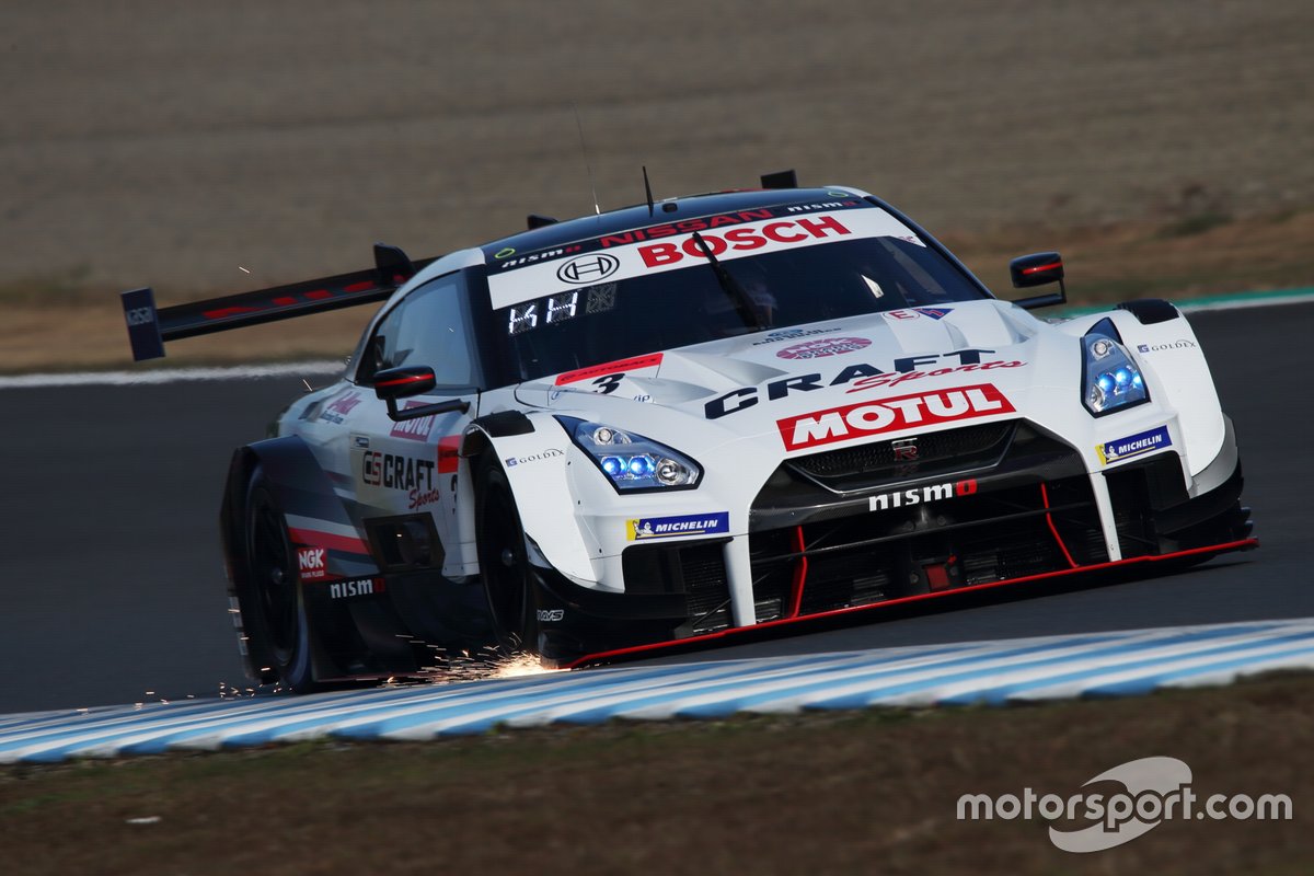 # 3 ARTISANAT MOTUL GT-R