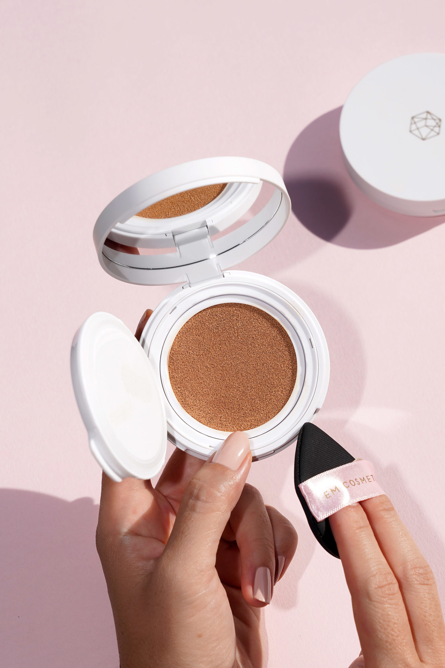 Fond de teint Daydream Cushion d'EM Cosmetics