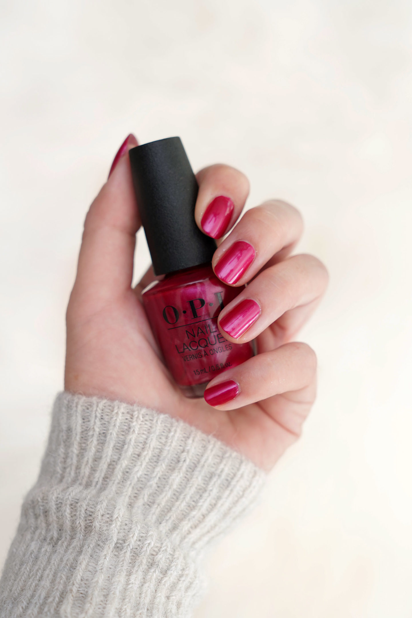 OPI Merry In Cranberry Vernis à ongles Swatch