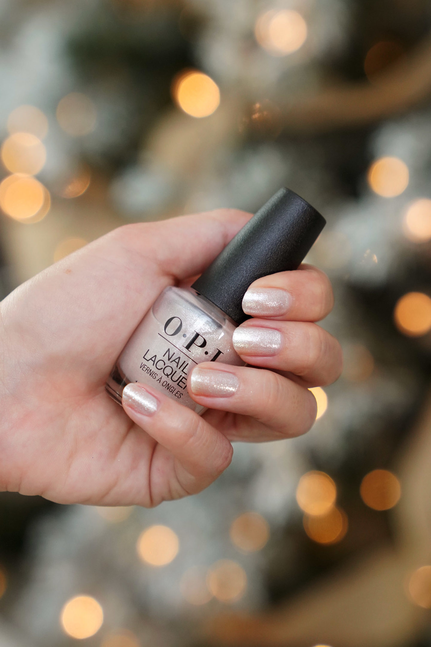 OPI Naughty ou Ice?