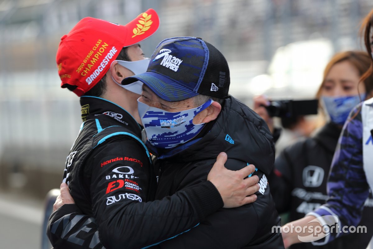 Naoki Yamamoto, Kunimitsu Takahashi （# 100 RAYBRIG NSX-GT）