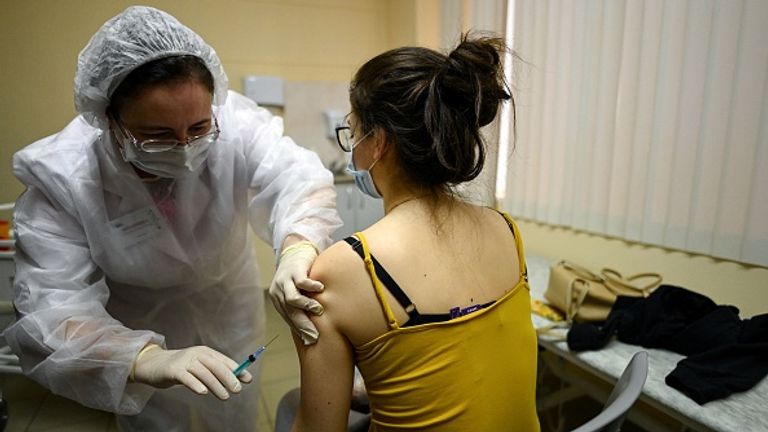 Seulement 17 personnes se sont inscrites dans une clinique 