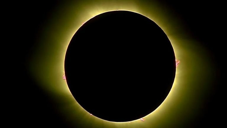 Éclipse solaire totale