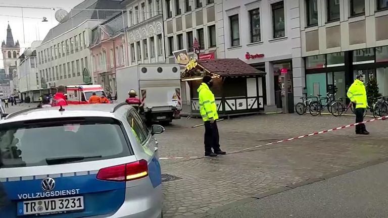 Services d'urgence sur les lieux