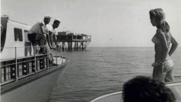 L'île est devenue un haut lieu touristique.  Pic: Biblioteca Civica Gambalunga Rimini