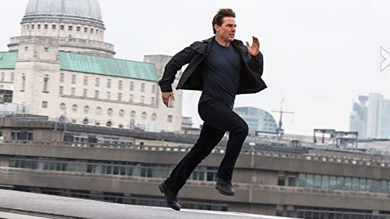 Tom Cruise est `` charmant '' et `` professionnel '', dit sa co-star