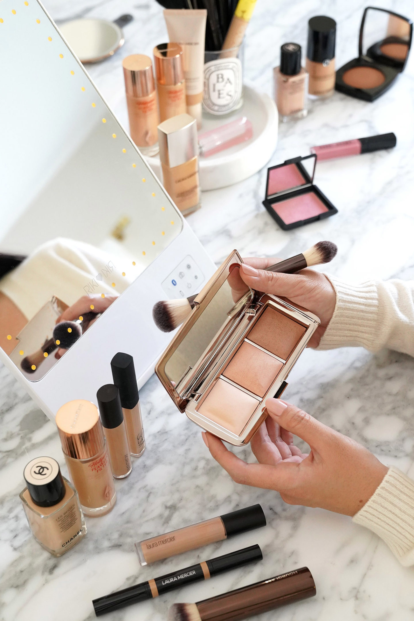 Palette d'éclairage ambiant Hourglass Volume II