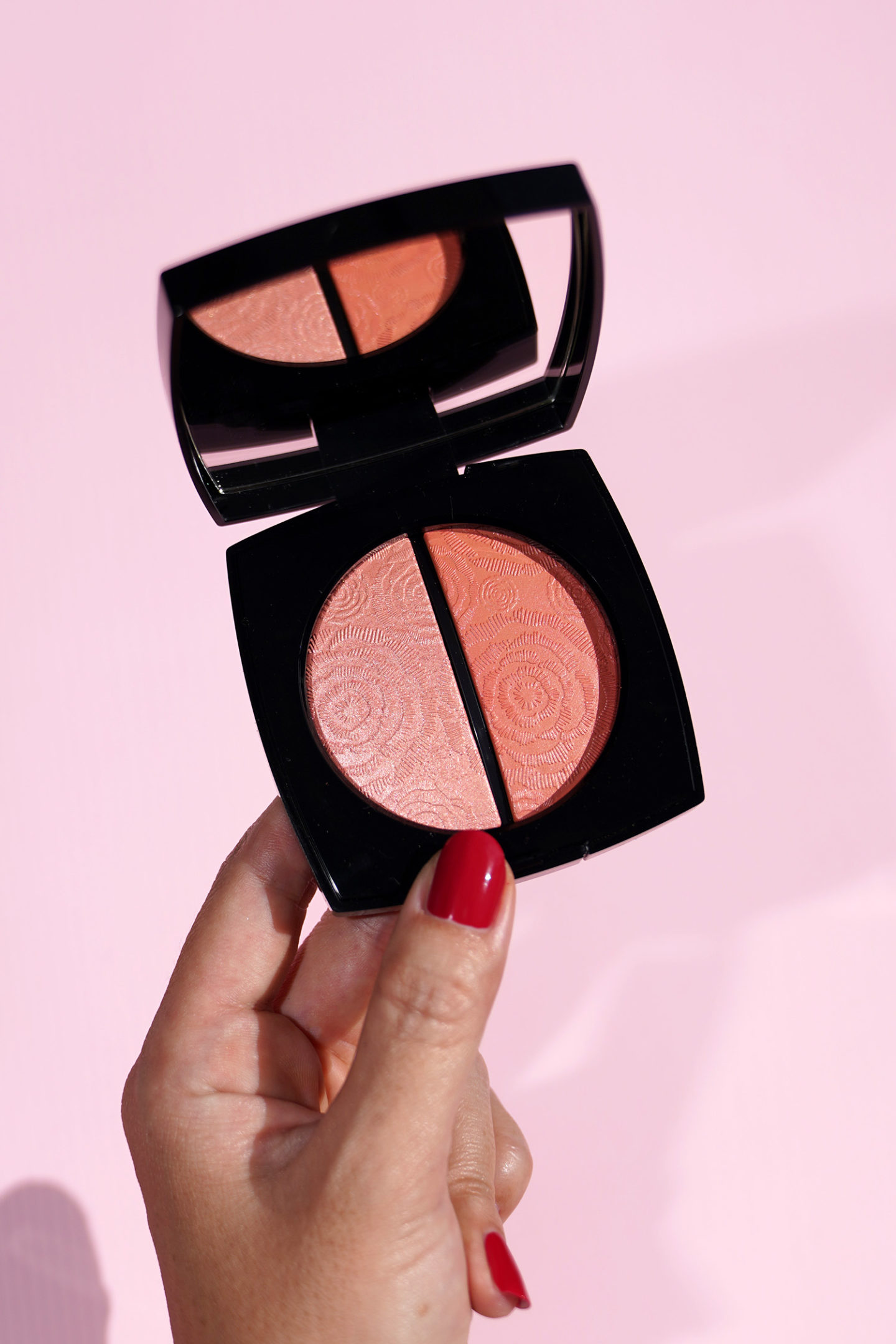 Duo de surligneurs Chanel Fleur de Printemps Blush