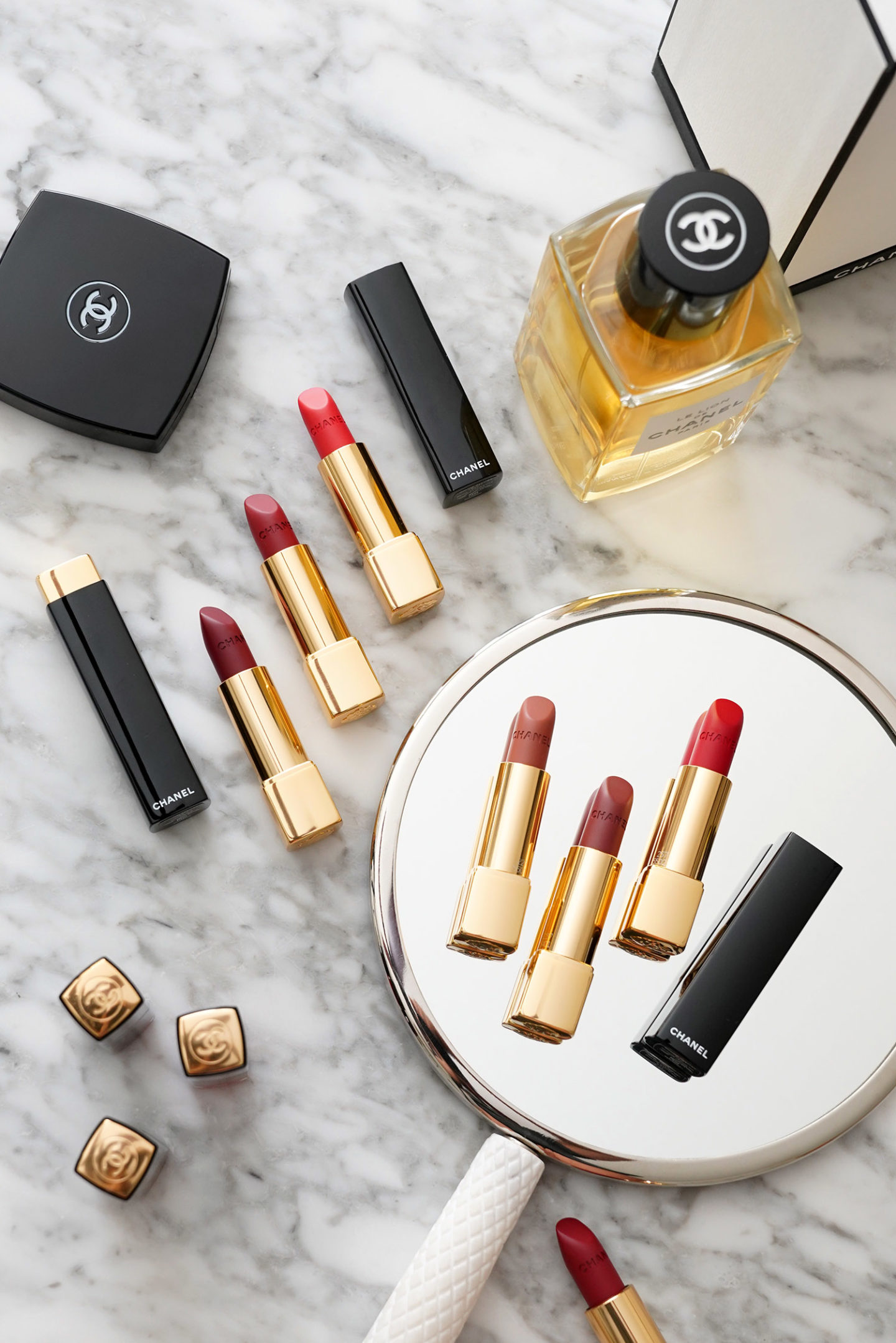 Critique du Rouge Allure Velvet Le Lion de Chanel