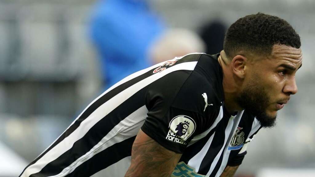 Certains joueurs de Newcastle sont toujours «  absolument sceptiques  » après le coronavirus, selon le patron