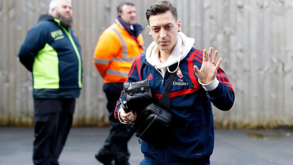 Mesut Ozil quittera Arsenal gratuitement après un accord sur la libération du contrat