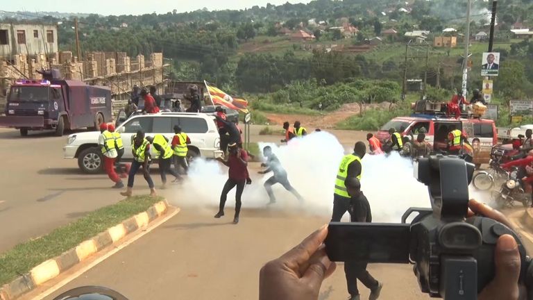 Agitation en Ouganda avant les élections