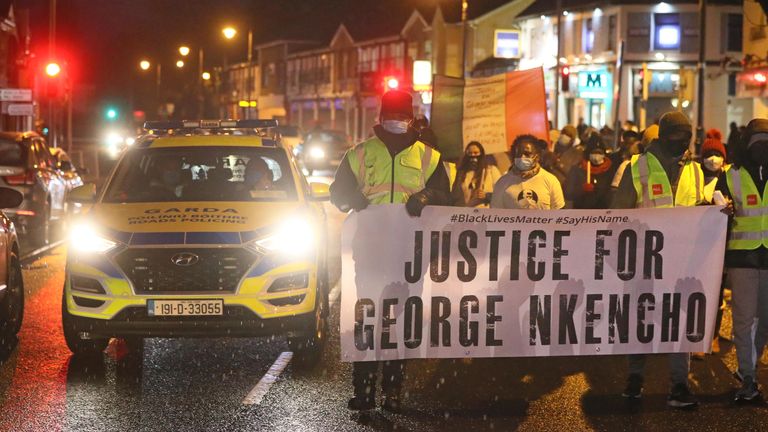 Une veillée aux chandelles a eu lieu à Dublin pour George Nkencho