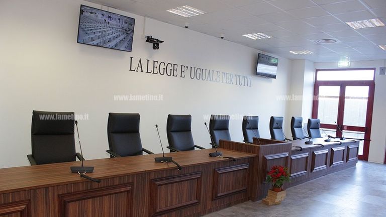 La salle d'audience devra s'adapter à la distanciation sociale