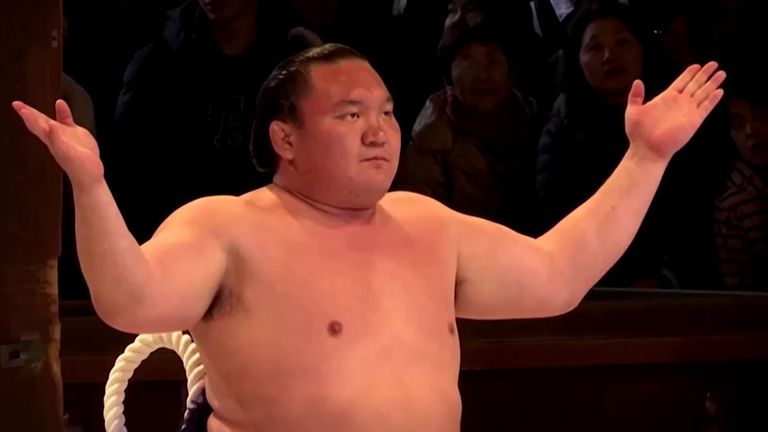 Yokozuna Hakuho a remarqué que son odorat échouait