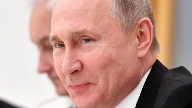 Vladmir Poutine est prêt à améliorer ses relations avec les États-Unis, selon le Kremlin
