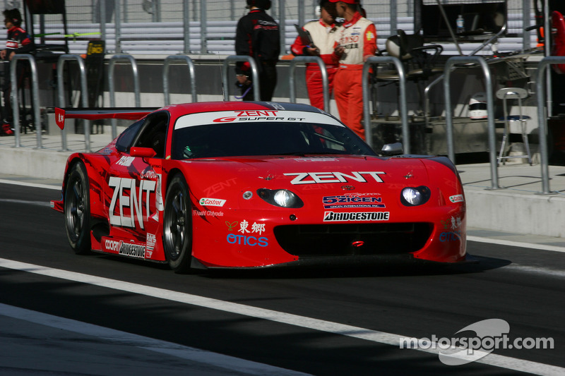 ZENT Supra: Yuji Tachikawa, Toranosuke Takagi (2005)
