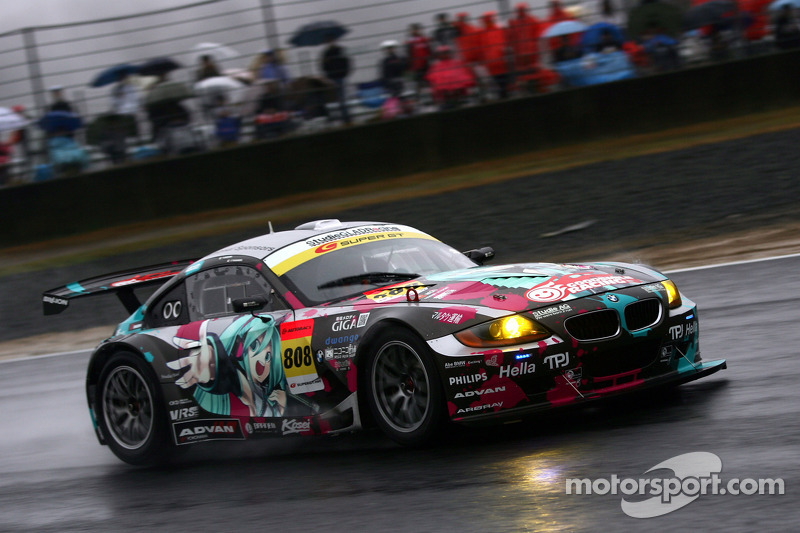 Hatsune Miku Studie Glad BMW Z4: Yasushi Kikuchi, Shozo Tagahara (2009)