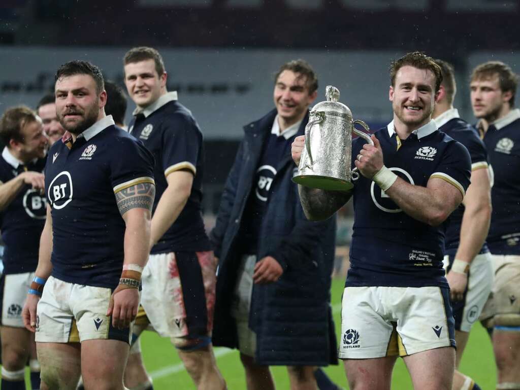 L’Écosse livre l’invention et la maturité contre l’Angleterre pour émerger en tant que prétendants aux Six Nations