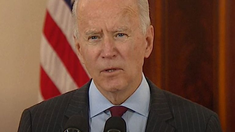 Joe Biden se souvient du demi-million de dollars américains décédés du COVID-19