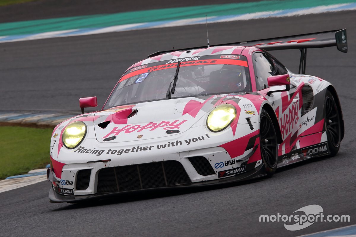 # 25 Porsche HOPPY