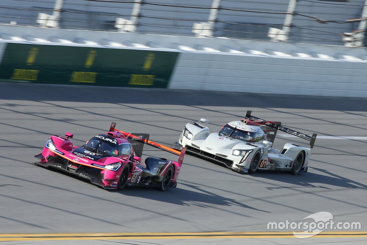 # 60 Meyer Shank Racing avec Curb-Agajanian Acura DPi: Olivier Pla, AJ Allmendinger, Dane Cameron, Juan Pablo Montoya, # 01 Chip Ganassi Racing Cadillac DPi: Renger van der Zande, Scott Dixon, Kevin Magnussen