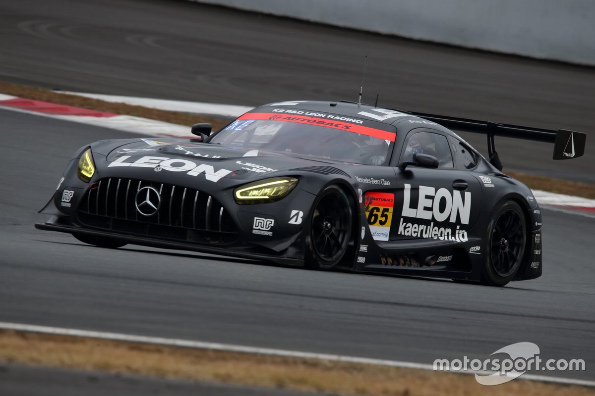 # 65 LEON PYRAMID AMG