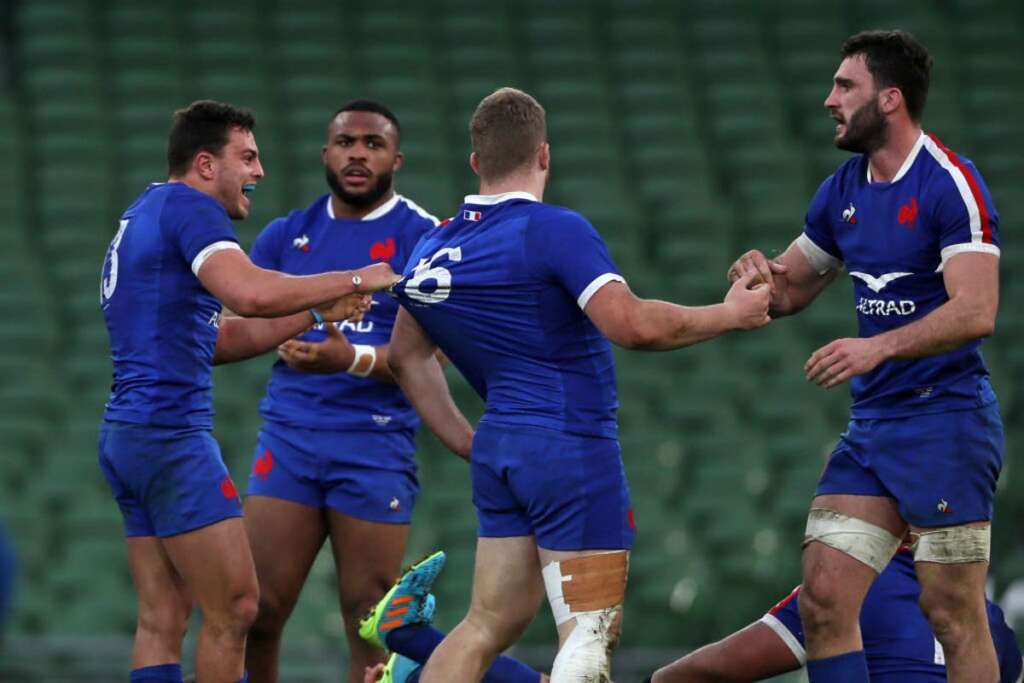 L’escouade française des Six Nations s’isole après qu’un membre du personnel a été testé positif pour Covid