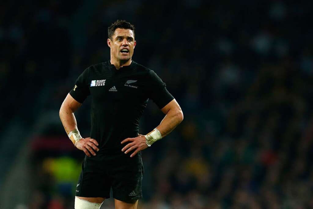 La légende des All Blacks Dan Carter annonce sa retraite du rugby professionnel