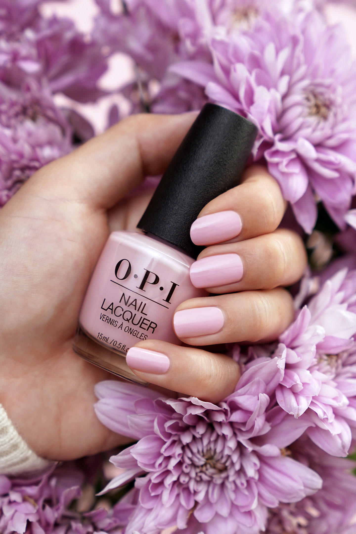 Swatch de vernis à ongles OPI Hollywood et Vibe