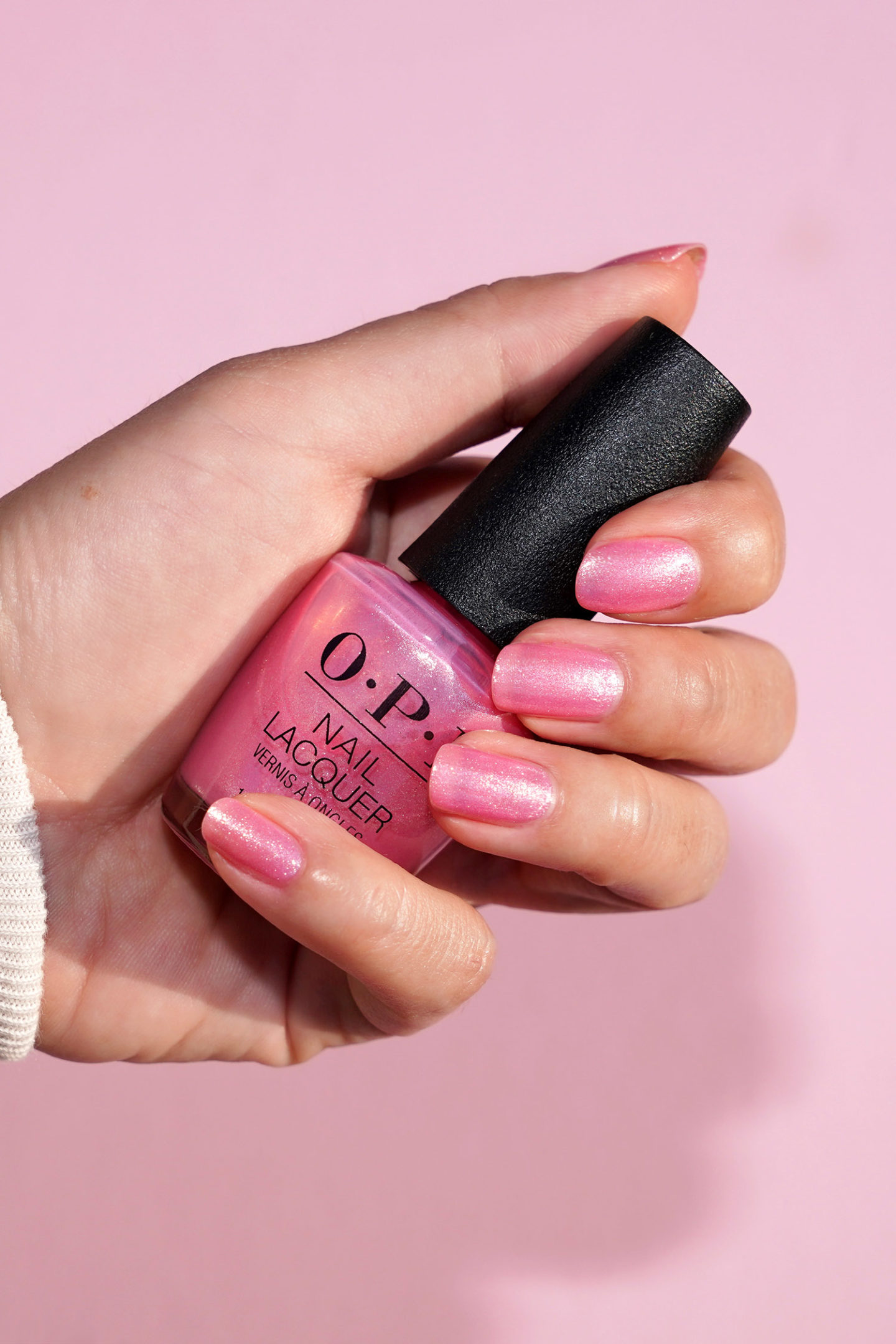 OPI Princesses Rule Swatch de vernis à ongles