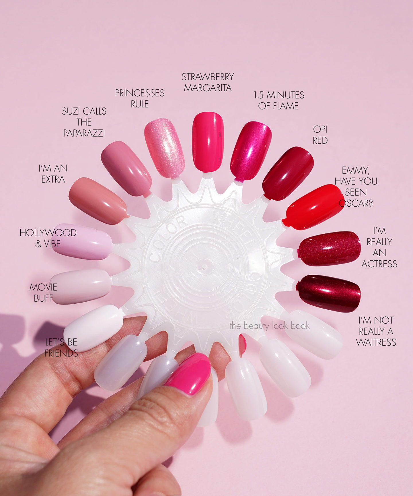 Vernis à ongles roses et rouges pour la Saint-Valentin Le Lookbook Beauté