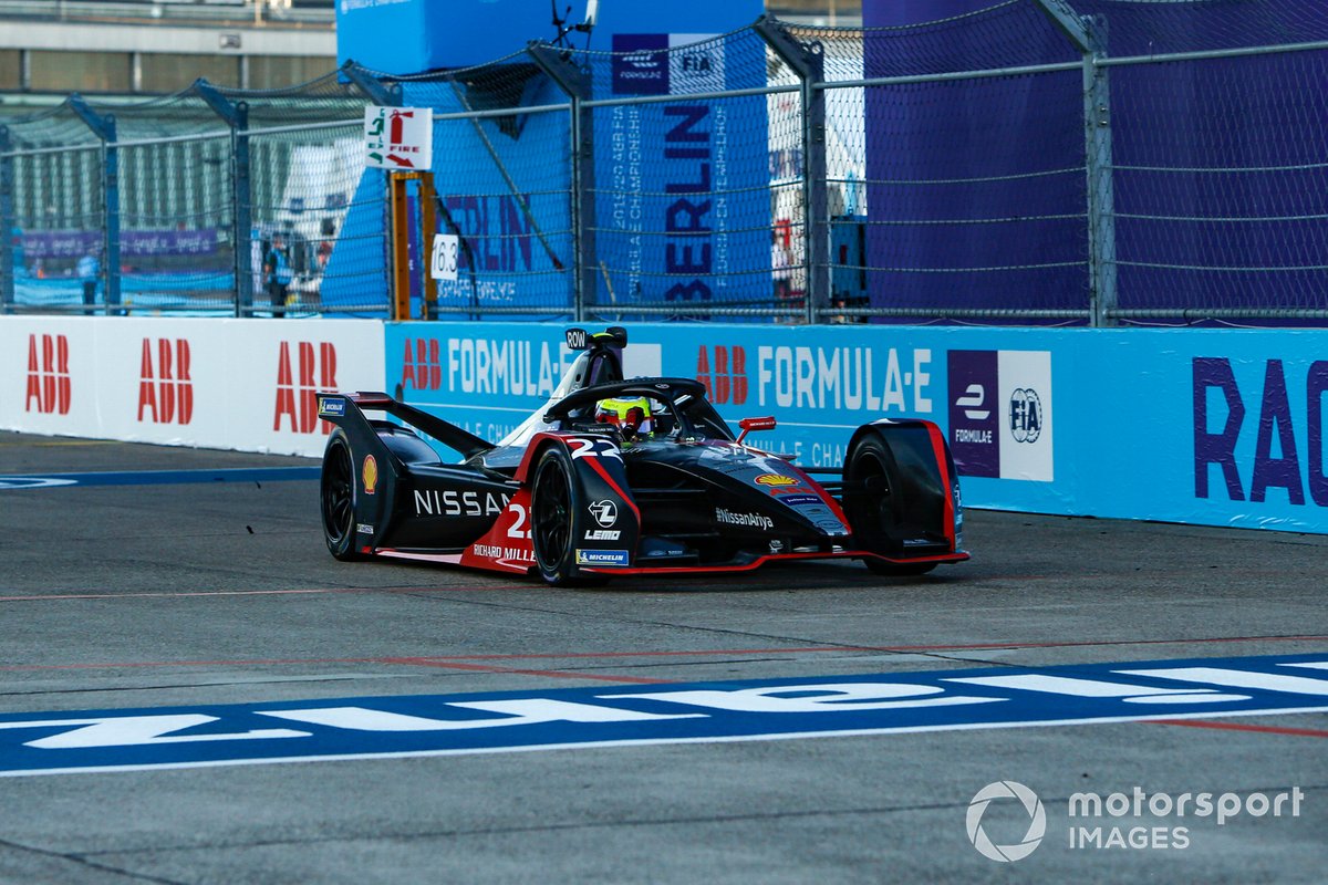 Oliver Rowland, Nissan e.Dams, Nissan IMO2 célèbre sa victoire
