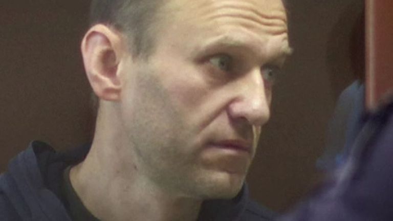L'audio d'Alexei Navalny devant le tribunal pour la deuxième fois en une semaine révèle qu'il devient ennuyé par le processus