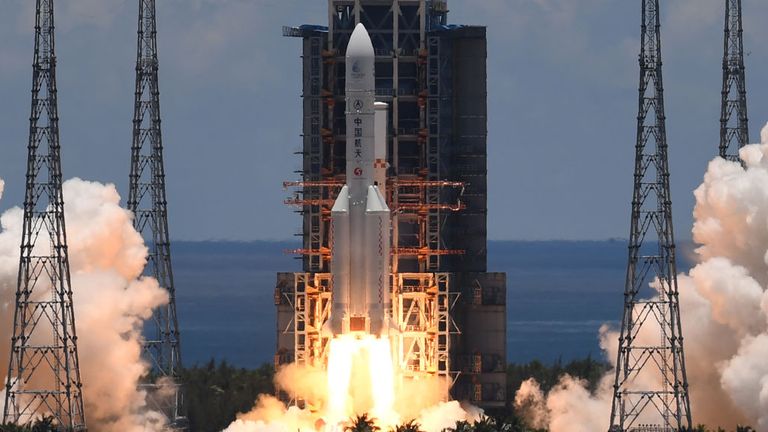 Tianwen-1 a été lancé avec succès depuis l'île de Hainan au large de la côte sud de la Chine