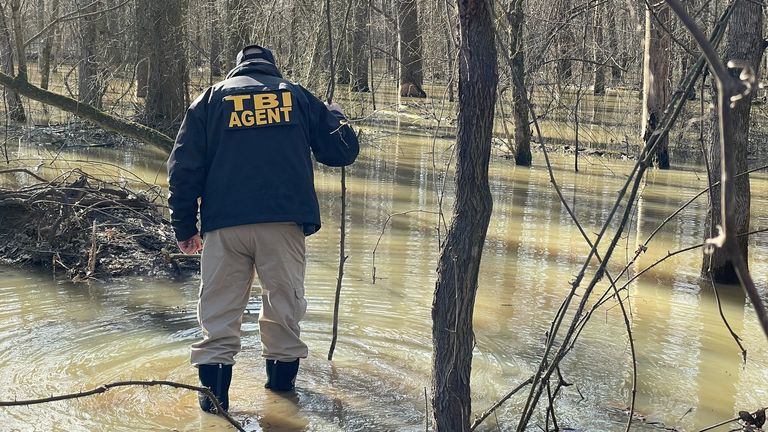 Les enquêteurs recherchent David Vowell, qui était recherché pour le double meurtre de deux compagnons chasseurs de canards.  Pic: Bureau d'enquête du Tennessee